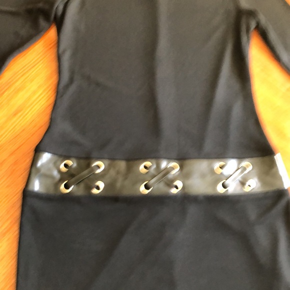 Dress - Picture 5 of 6